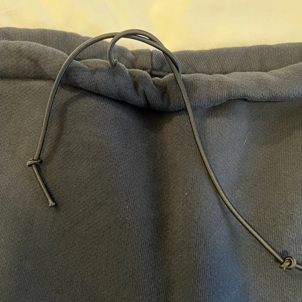 BRAND NEW YEEZY VULTURES SWEATPANTS•BLACK•NEVER WORN•SIZE 2•LARGE/XL - Picture 5 of 7